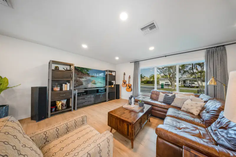 A South Florida listing photographed by Broker2Me